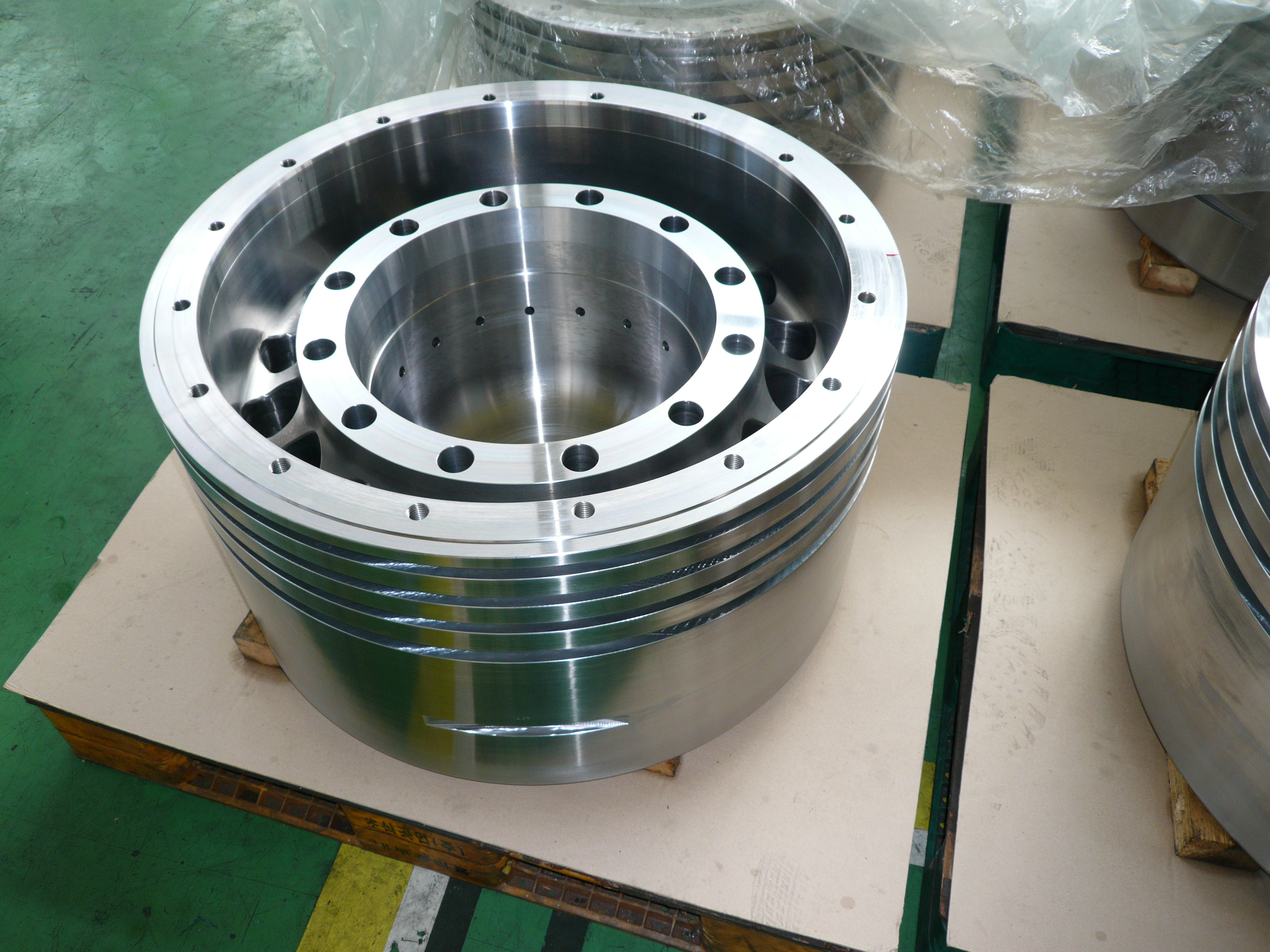 造船エンジン部品